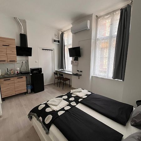 Mano Studios Budapest I Eksteriør billede